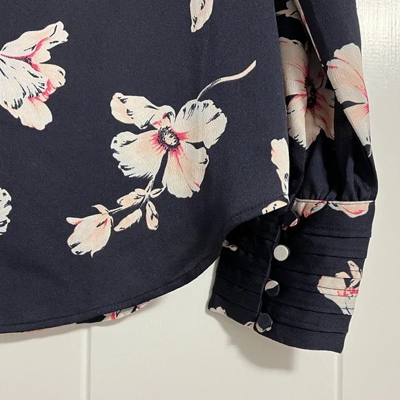 Ann Taylor Navy Floral Long Sleeve Blouse - Picture 3 of 4
